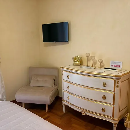 Fiore Di Loto Gasthof Cortona